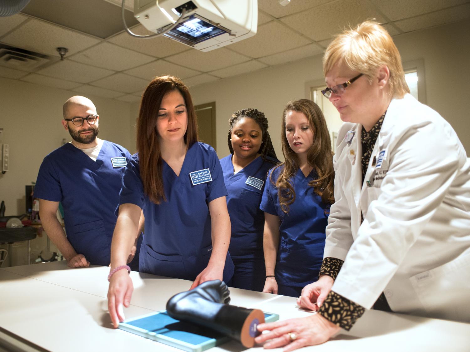 Med Rad students in classroom lab